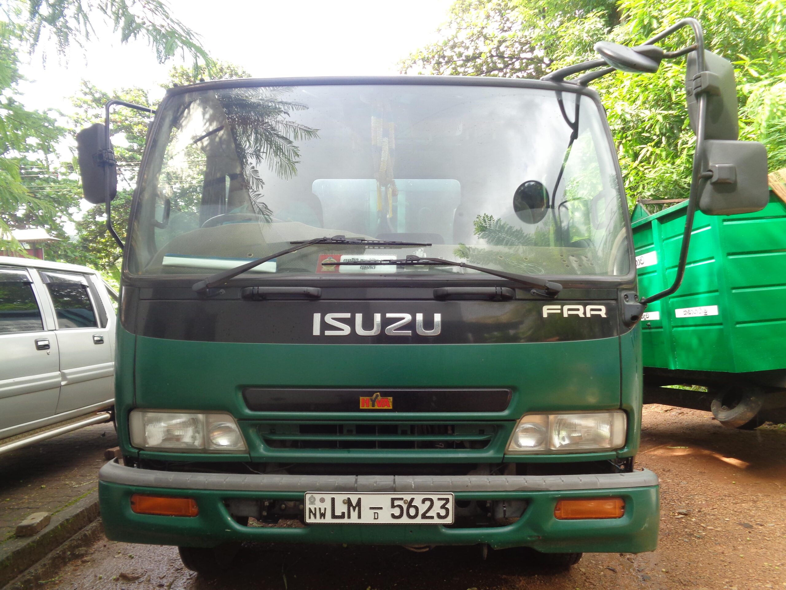 LM-5623 (IZUZU Motor Lorry)